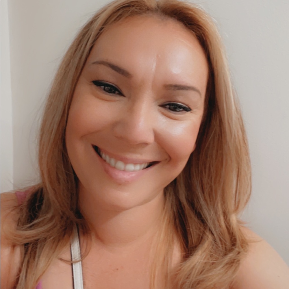 Meet your Posher, Jeniffer